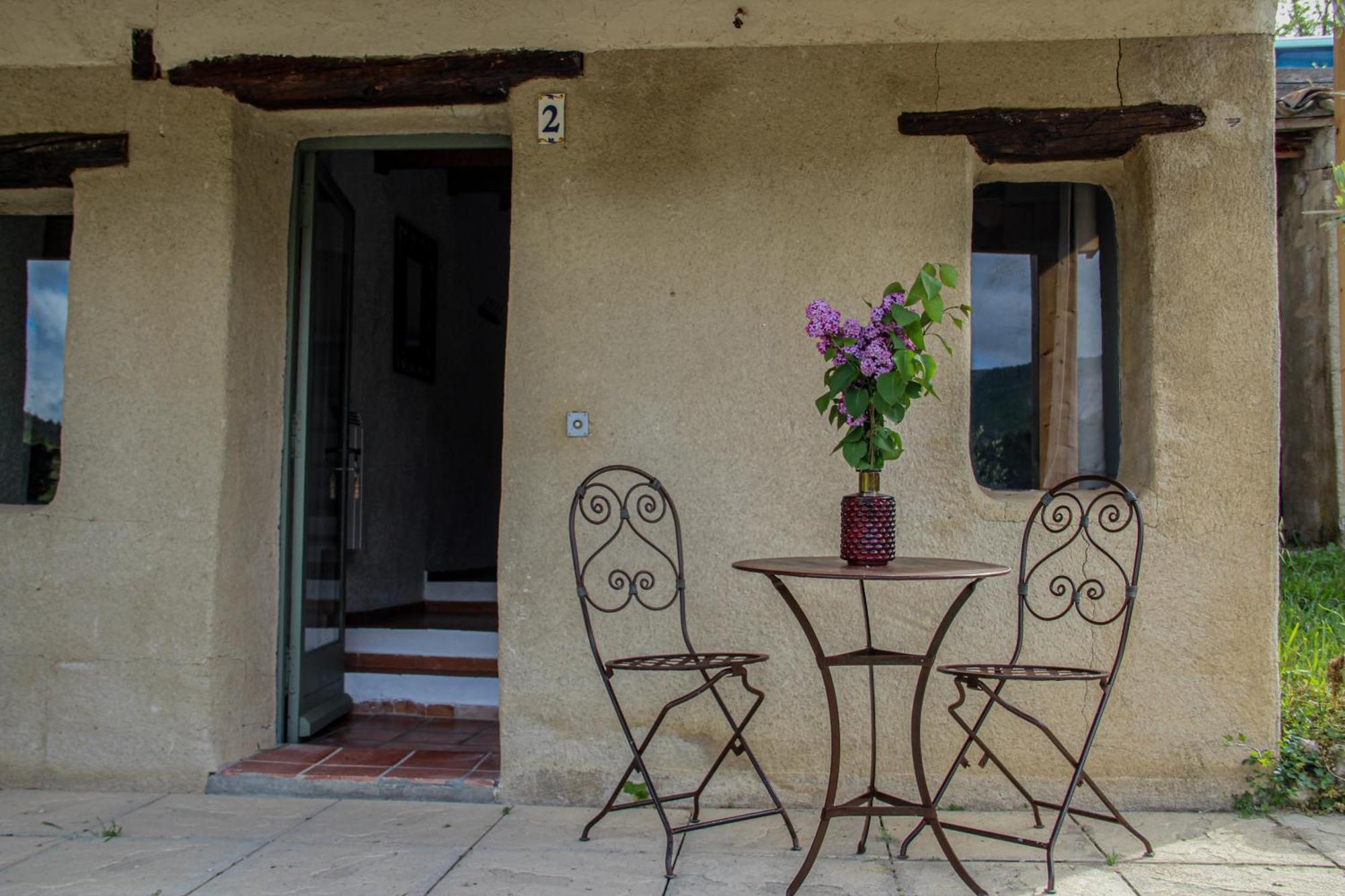 Les Ricoux Apartment Montfroc Exterior photo