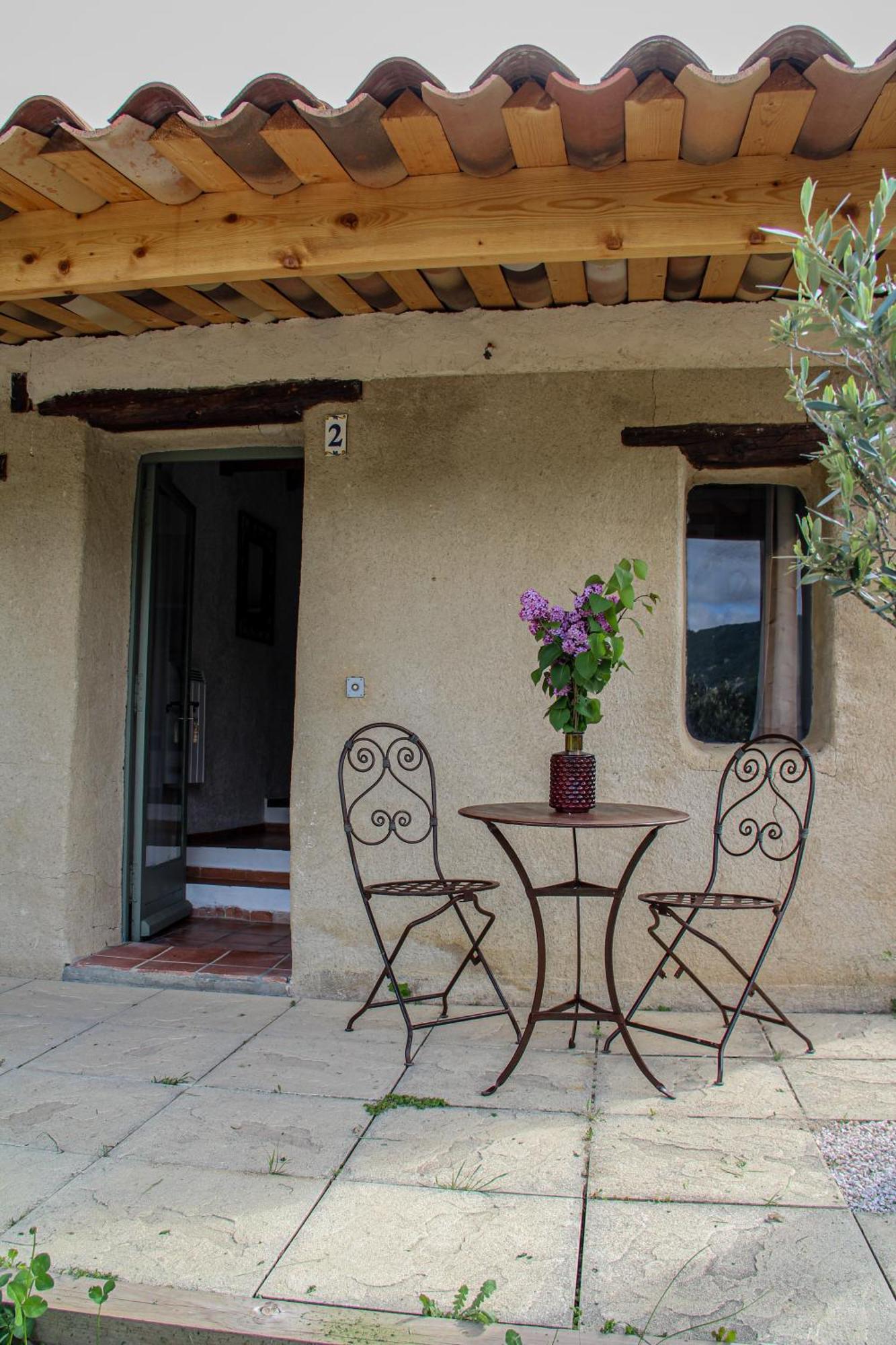 Les Ricoux Apartment Montfroc Exterior photo